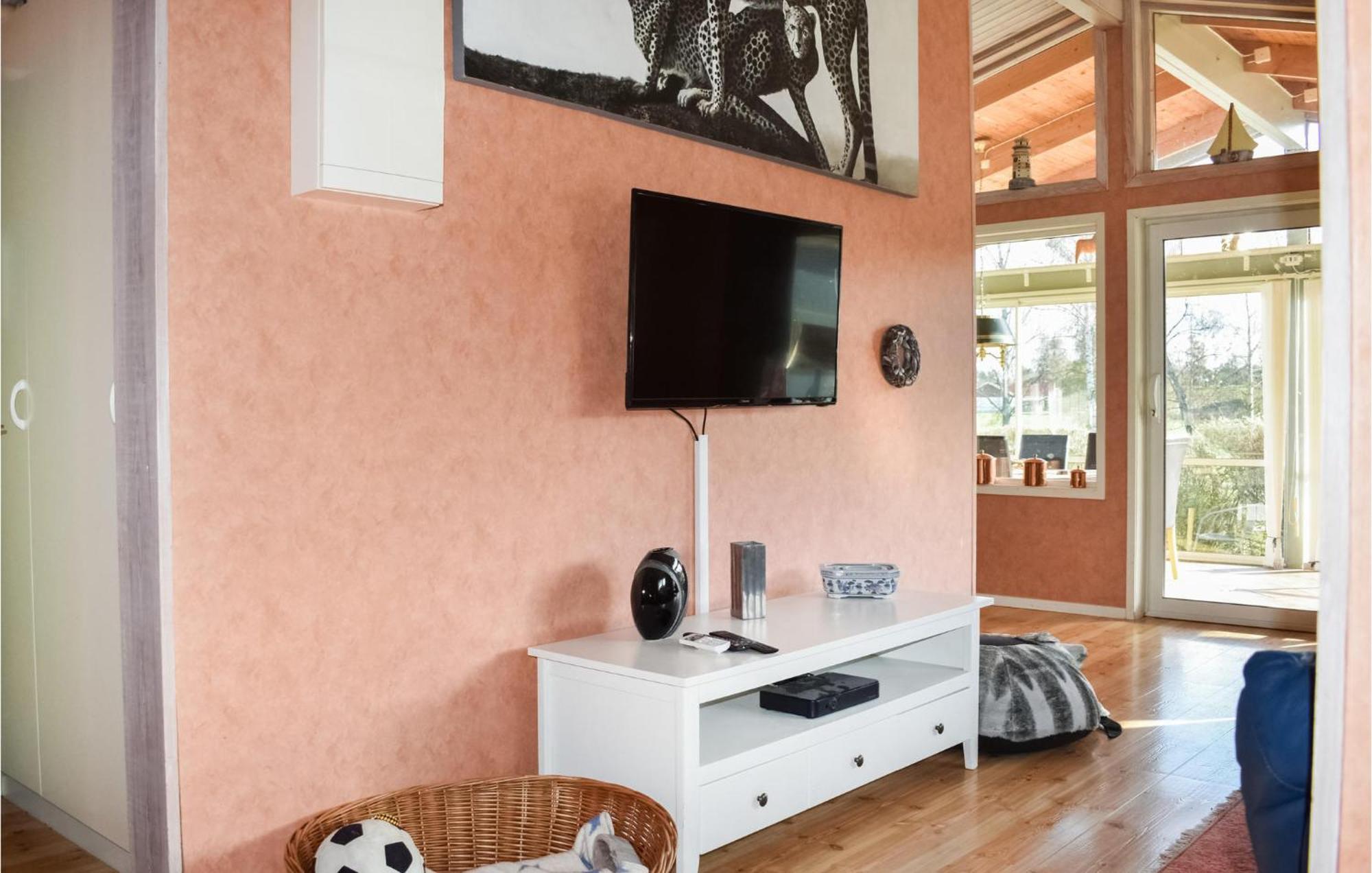 Gorgeous Home In Munka-Ljungby With Kitchen Exteriér fotografie